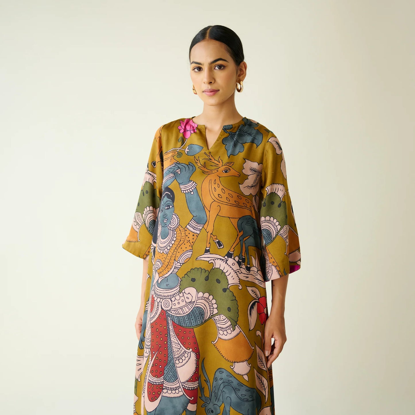 THE LADY KURTA SET