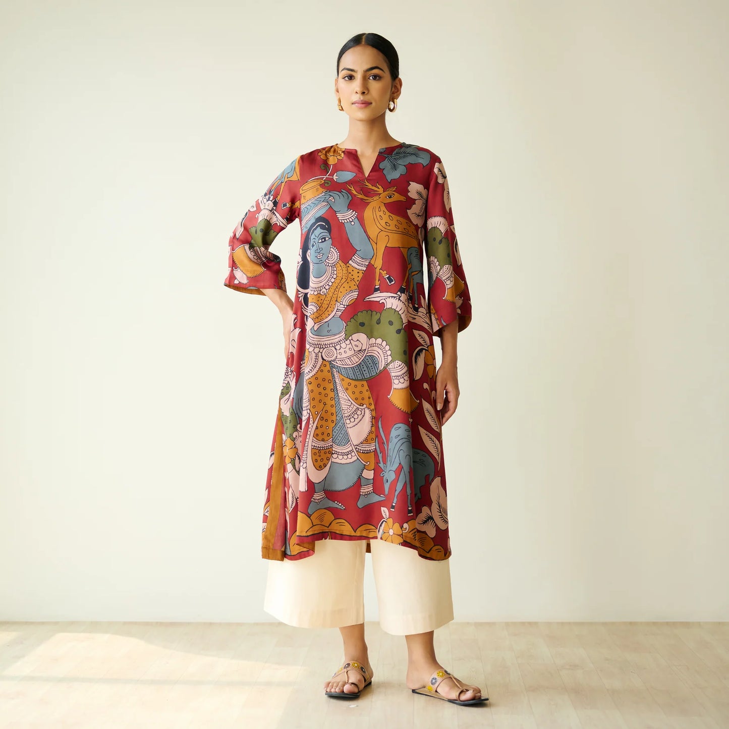 THE LADY KURTA SET