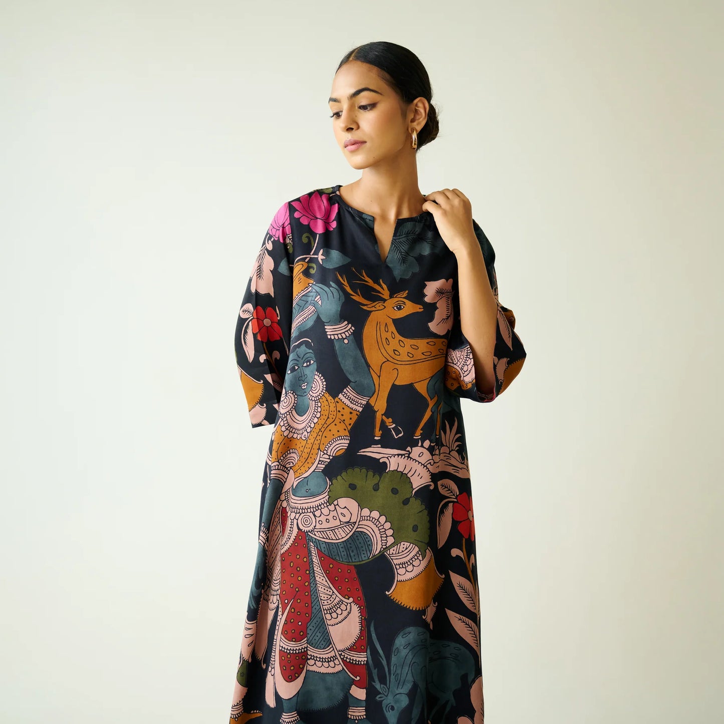 THE LADY KURTA SET