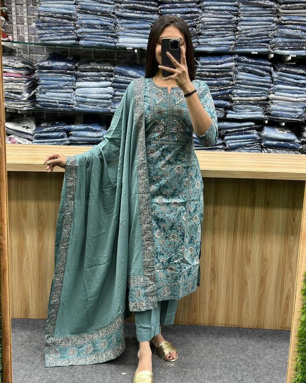 BEAUTIFUL EMBROYDERY & HAND WORK KOTTON KURTI 3PIC SET