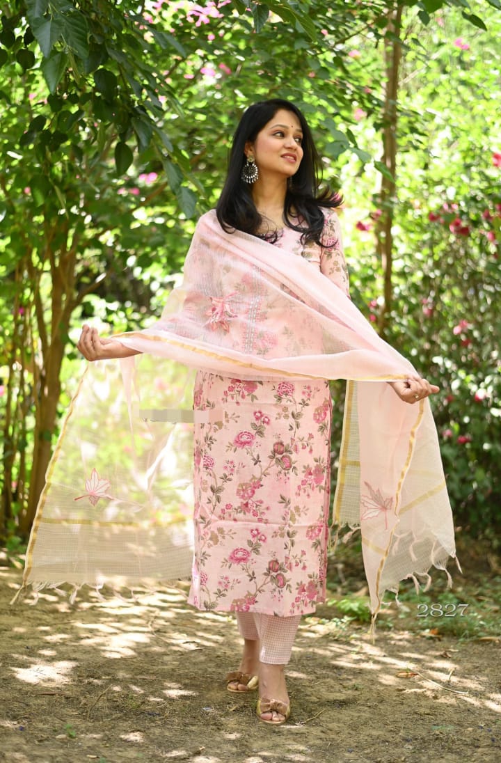 FLORAL PRINT COTTON KURTA PANT AND KOTA DORIA DUPATTA